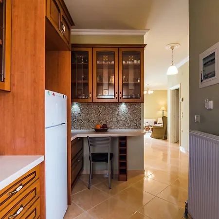 Harbour Breeze Apartment